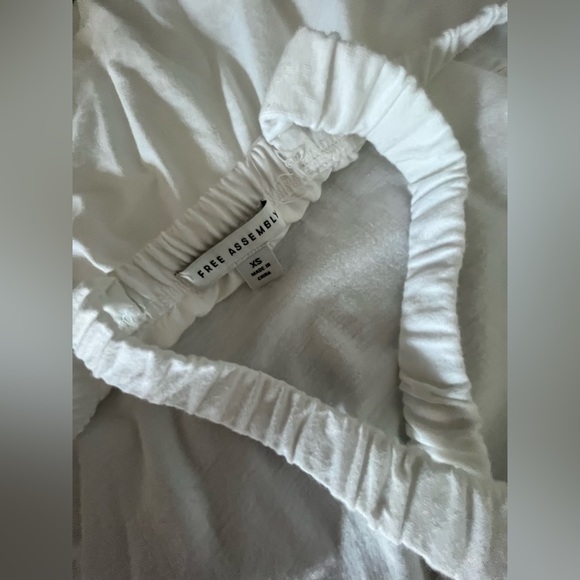 Tanktop - Picture 3 of 3